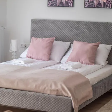 Voelgy Vendeghaz Pensionat Etyek