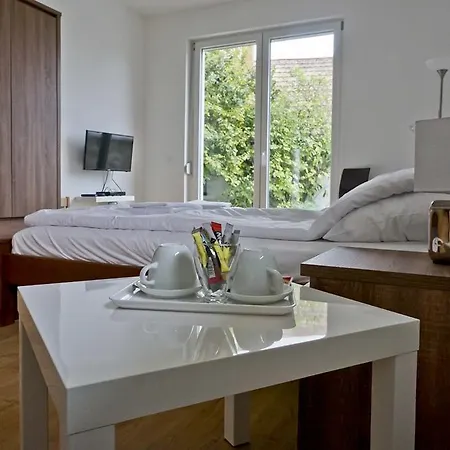 Voelgy Vendeghaz Etyek